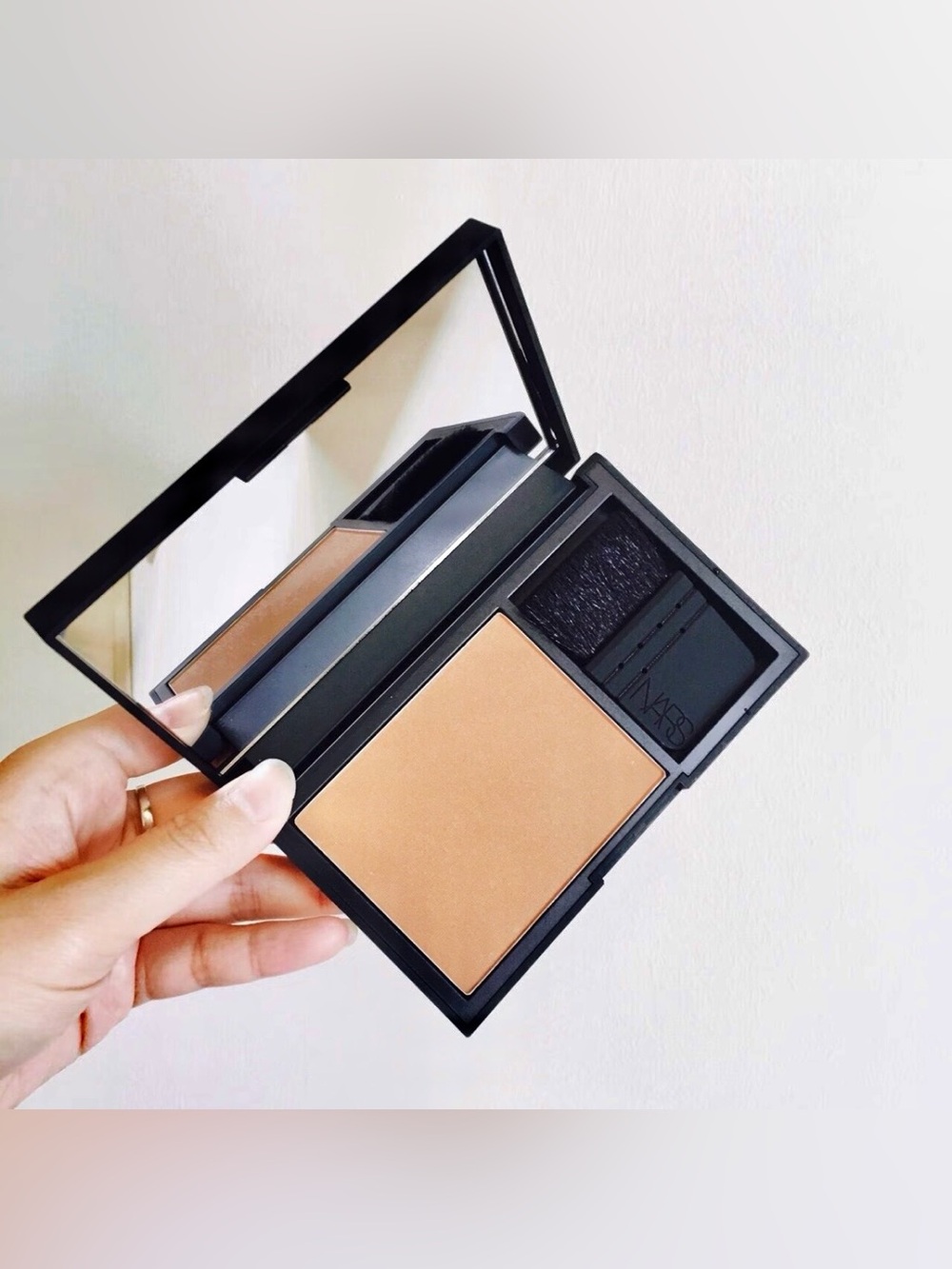 Nars Laguna Tiare Bronzer w/ brush Limited Edition